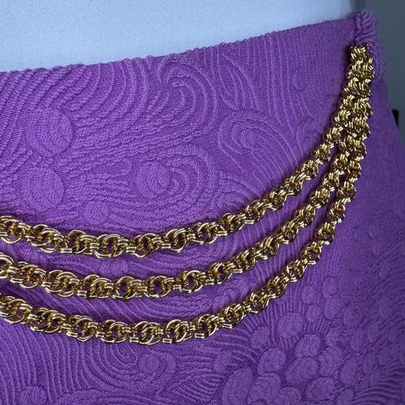 Milly Of New York Elegant Purple Skirt with Gold Accents. #236 - Picture 10 of 16
